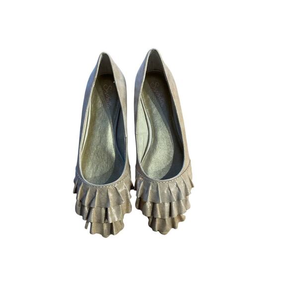 New Seychelles Anthropologie pointed toe flats gold metallic size 7.5 - Picture 1 of 10